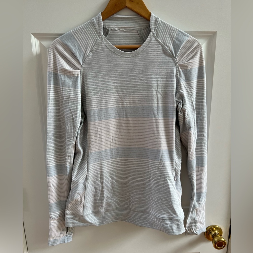 Lululemon long sleeve top - size 8